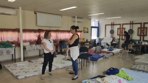 תושבים מהדרום מתארחים בעמק הירדן.jpg